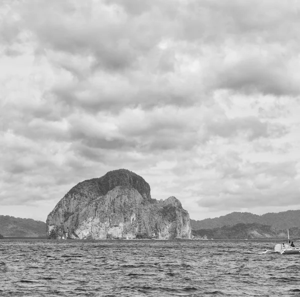 Una vista dalla barca e l'oceano Pacifico — Foto Stock