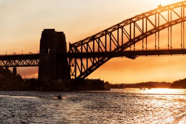 sydney Körfezi ve köprü