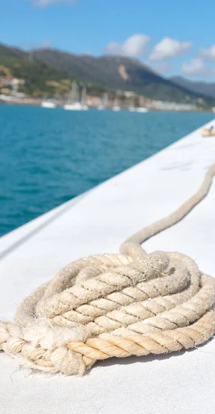 Australische Catamaran Een Oud Touw Hemel Als Abstract Begrip — Stockfoto