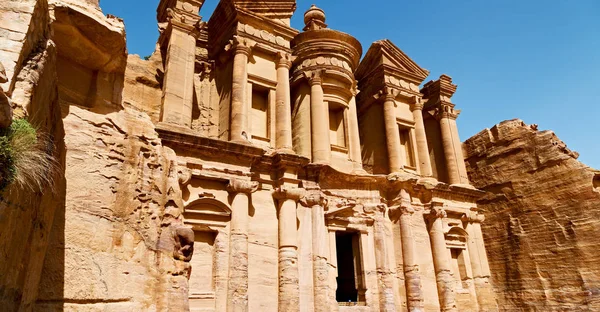 Sitio Antiguo Petra Monasterio Jordania —  Fotos de Stock