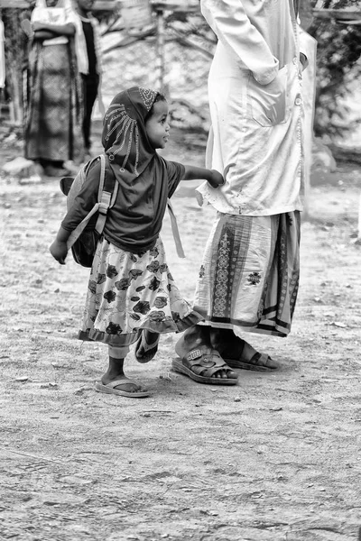 Ethiopia Danakil Circa January 2018 Неопознанная Маленькая Девочка Исламской Шхуны — стоковое фото