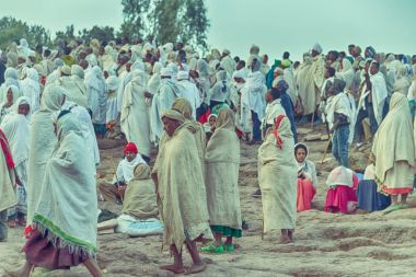 insanlar kutlama Lalibela Etiyopya kalabalıkta