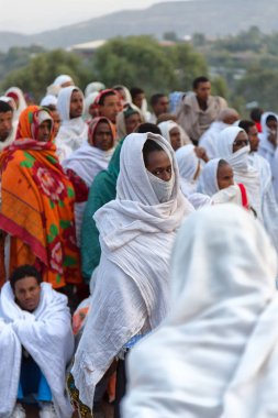 insanlar kutlama Lalibela Etiyopya kalabalıkta