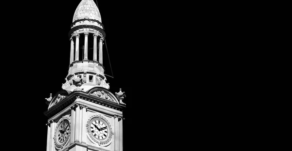 Em sydney a torre de relógio antigo no céu — Fotografia de Stock