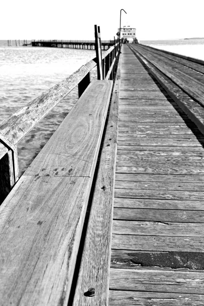 Der alte hölzerne Hafen als Urlaubskonzept — Stockfoto