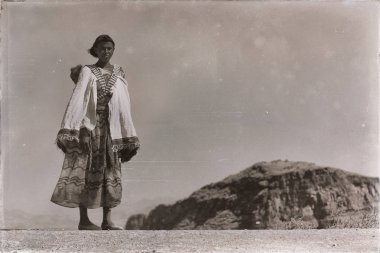  Etiyopya, Lalibela-yaklaşık Aralık 2017... kimliği belirsiz bir kadın lalibela kutlama için hazır