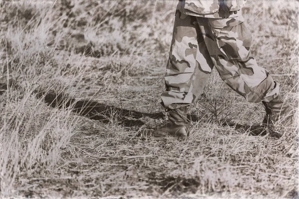 Concetto Etiopia Africa Robot Gambe Soldato Nel Bush Piedi — Foto Stock