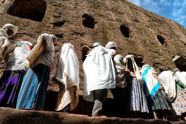 Etiyopya Lalibela Ocak 2018 Genna Celebratio Kalabalık Içinde Kimliği Belirsiz — Stok fotoğraf