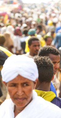 insanlar kutlama Lalibela Etiyopya kalabalıkta