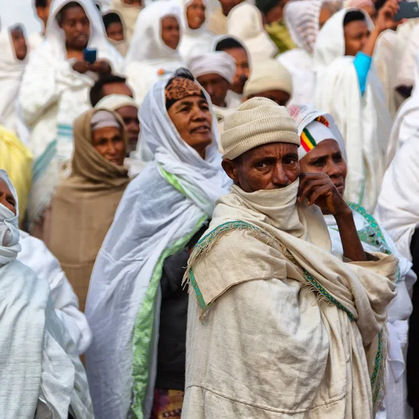 Lalibela 에티오피아 2018 Genna Celebratio의 군중에 불명된 사람들 — 스톡 사진