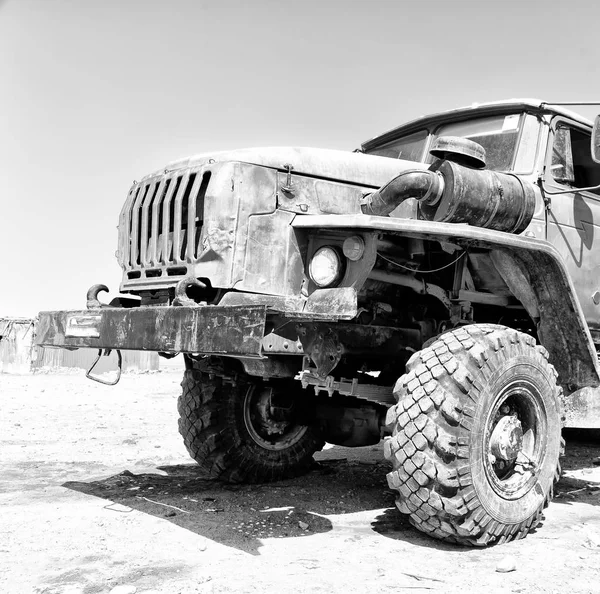 Ethiopia Danakil Circa January 2018 Unidentified Military Truck Water Parked — Stock Photo, Image