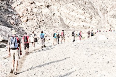  Kanyon boş nehir birçok kişi hiking 