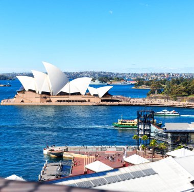 Avustralya, Sydney-Ağustos 2017-opera binası ve tekne yaklaşık