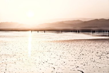 Danakil Etiyopya Afrika tuz göl günbatımı refleks ve peyzaj