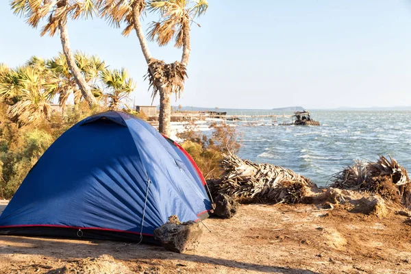 In het nationaal park camping voor toeristische en tent — Stockfoto