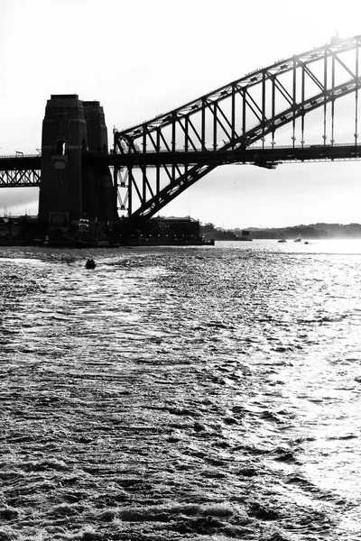 The bay of sydney and the bridge — Stock Photo, Image
