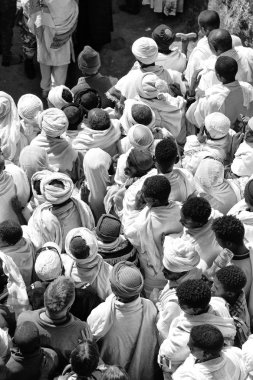 insanlar kutlama Lalibela Etiyopya kalabalıkta