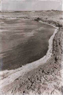 Danakil Etiyopya Afrika'da siyah göl ile kaynar yağ ve ho