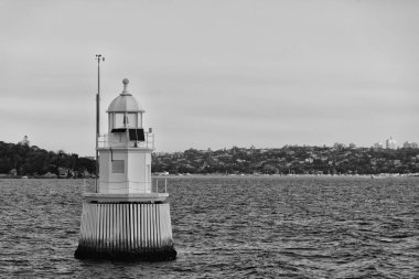 Denizde antika deniz feneri