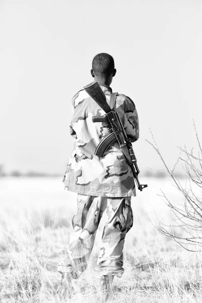 Africa Land Ethiopia Black Soldier His Gun Looking Boarder — Stock Photo, Image