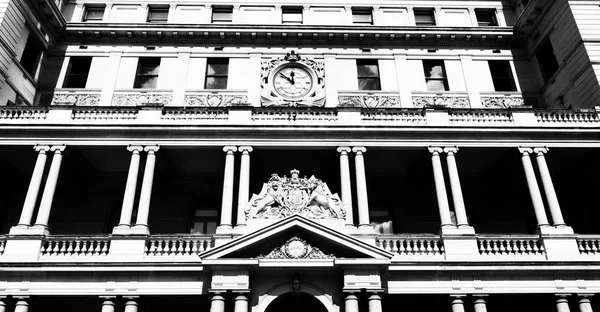 In  sydney the antique clock tower — Stock Photo, Image