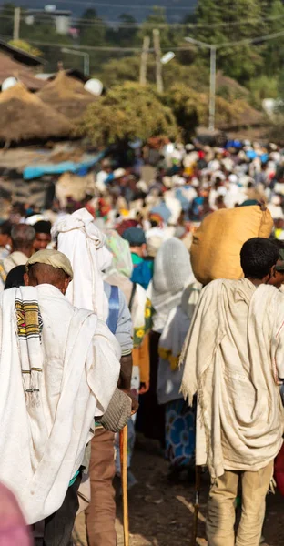 In lalibela ethiopia crowd of people in  the celebration — Stock Photo, Image
