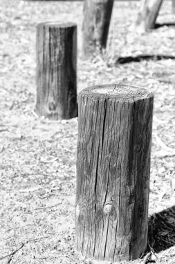 doku arka planını ahşap direğe 