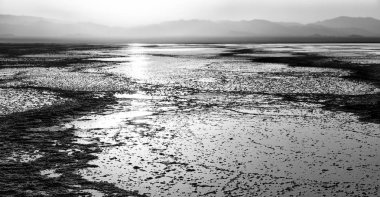 Etiyopya Afrika tuz göl günbatımı refleks 