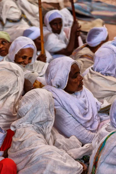 In lalibela, Ethiopië een vrouw in de viering — Stockfoto