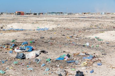 atma çöp ve plastik şişe