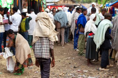 insanlar kutlama Lalibela Etiyopya kalabalıkta