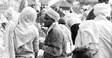 insanlar kutlama Lalibela Etiyopya kalabalıkta