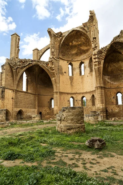 En el norte de Cyprus las ruinas antiguas —  Fotos de Stock