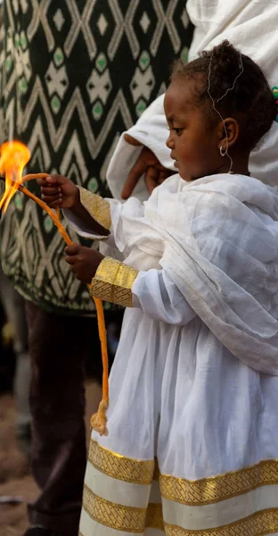 Lalibela Etiyopya'da kutlama bir genç kız