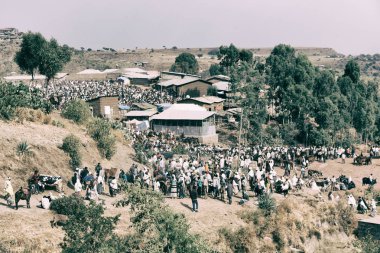 insanlar kutlama Lalibela Etiyopya kalabalıkta