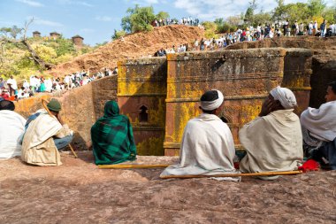 insanlar kutlama Lalibela Etiyopya kalabalıkta
