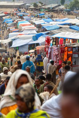 insanlar kutlama Lalibela Etiyopya kalabalıkta