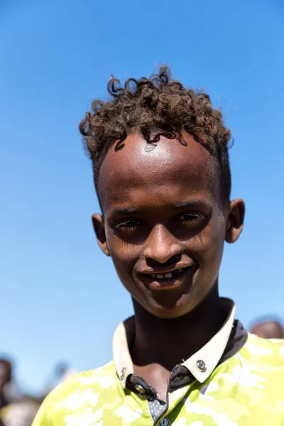 Ethiopia Babile Circa January 2018 Unidentified Worker Young Boy Camels — Stock Photo, Image