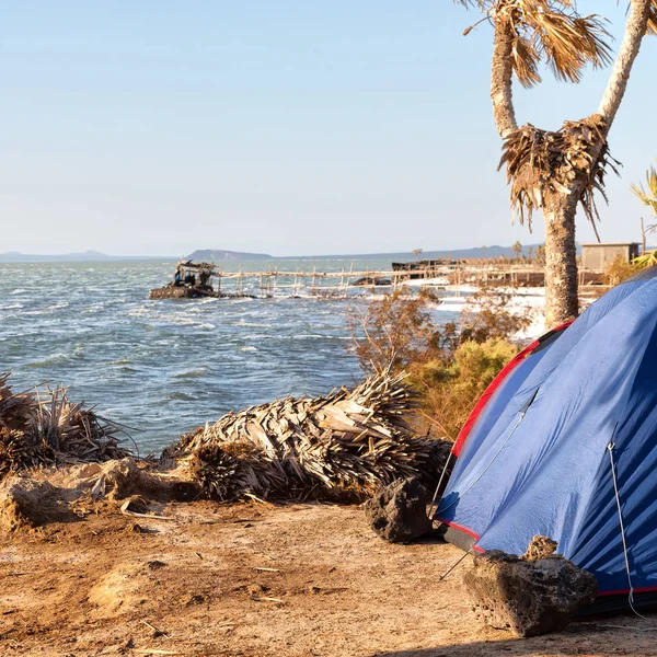 In het nationaal park camping voor toeristische en tent — Stockfoto