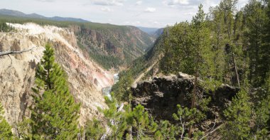 Yellowstone milli parkı içinde Abd'de inanılmaz doğa turist destinatio brauty