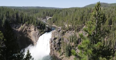 Yellowstone milli parkı içinde Abd'de inanılmaz doğa turist destinatio brauty