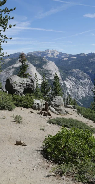 Yosemite nemzeti park csodálatos természet — Stock Fotó