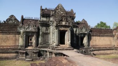 Angkor Wat, Kamboçya 'daki antik tapınağın manzaralı görüntüleri.
