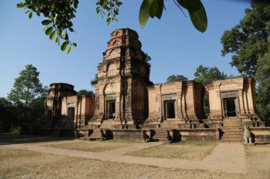 Kamboçya 'da Angkor eski binalar ve tarihi mekanlar Unesco tarafından korunuyordu.