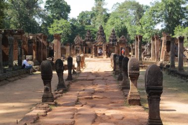 Kamboçya, Angkor Wat-Circa Aralık 2019 - Templ yakınında kimliği belirsiz insanlar