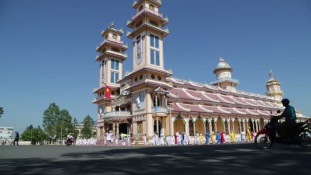 Vietnam Vinh Trang Circa Januari 2020 Oidentifierade Personer Nära Templet — Stockvideo