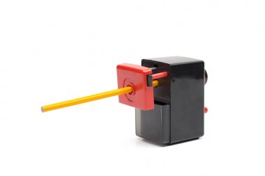 Beyaz zemin üzerine kalemtıraş