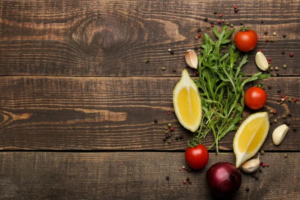 Conjunto Verduras Rodajas Para Hacer Ensaladas Otros Platos Una Mesa — Foto de Stock