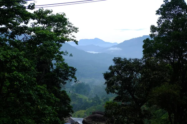 Sri Lanka Küçük Güzel Bir Şelale — Stok fotoğraf