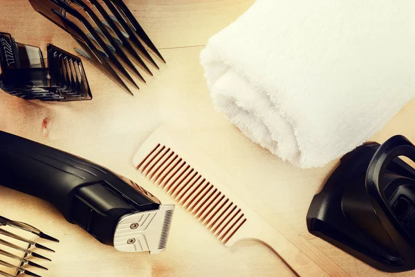 Setting with hair clipper — Stock Photo, Image